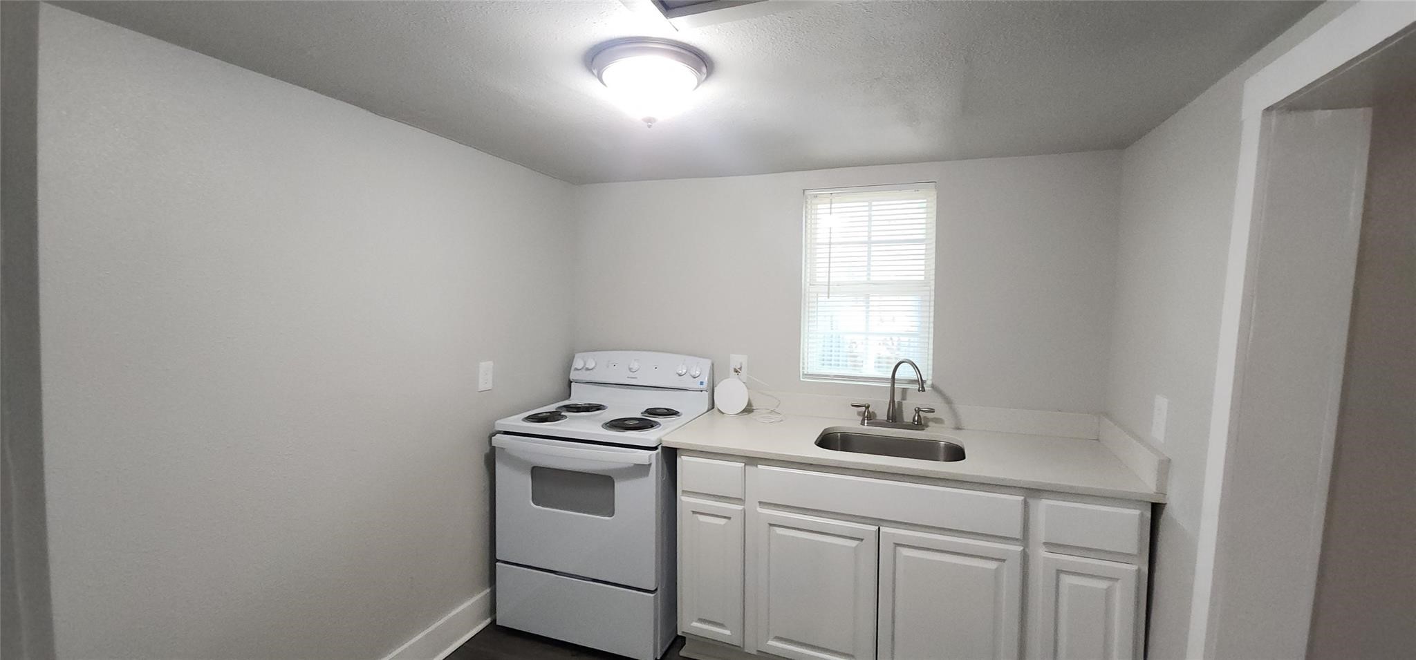1806 Maryland Avenue Dallas TX 75216