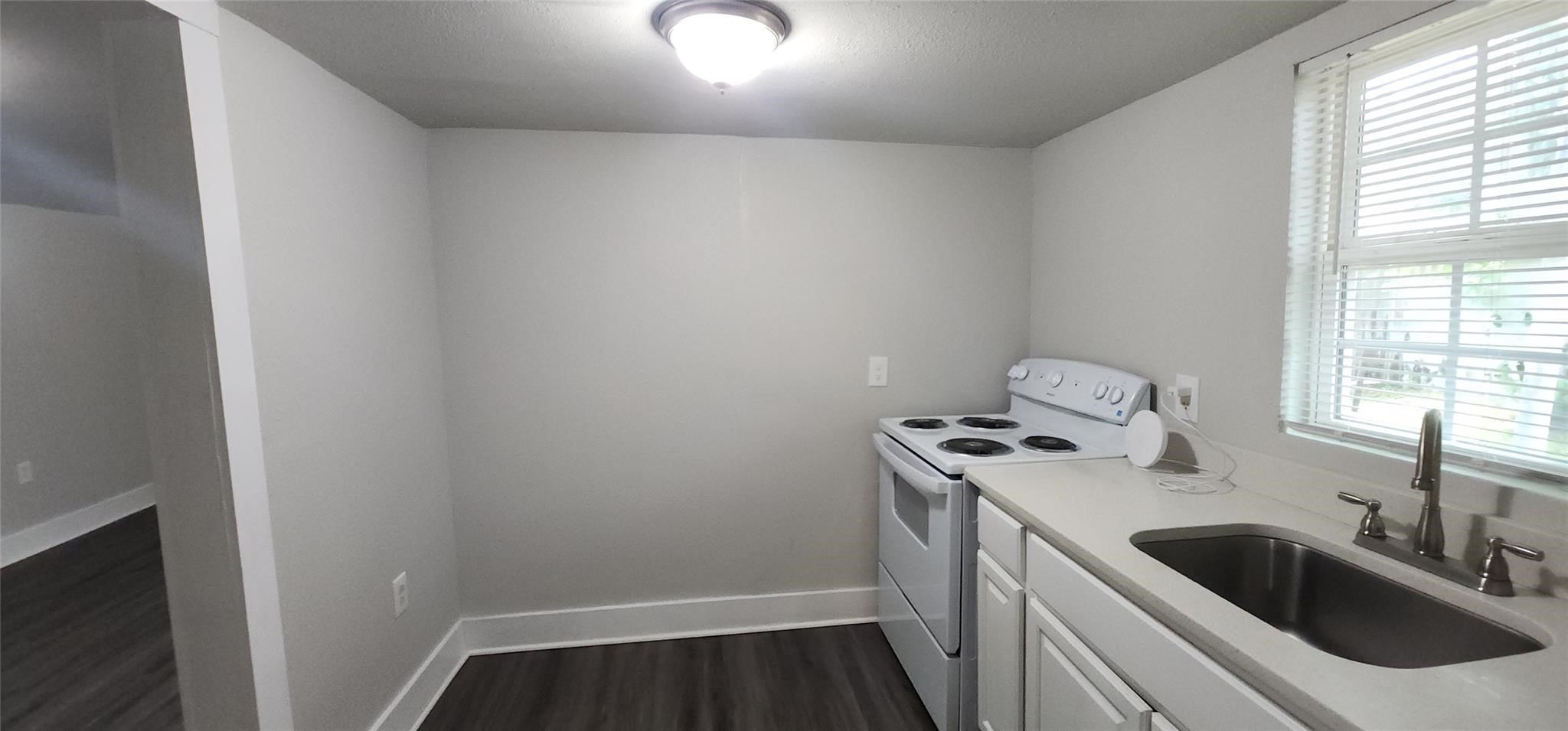 1806 Maryland Avenue Dallas TX 75216