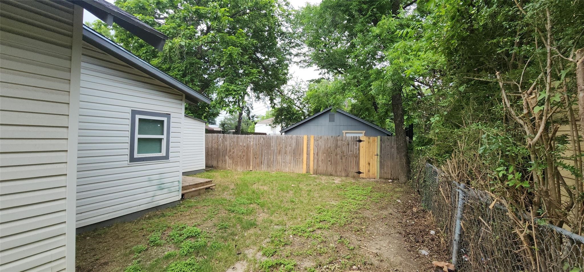 1806 Maryland Avenue Dallas TX 75216