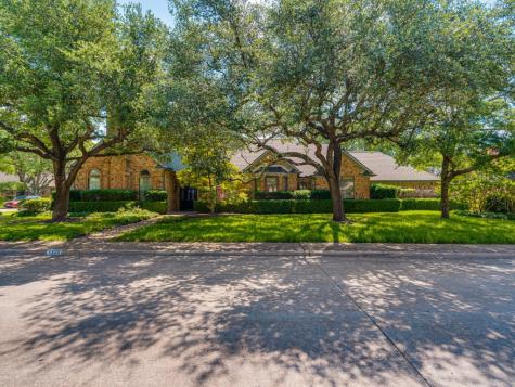 1320 Yardley Place Desoto TX 75115