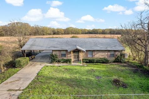 1175 County Road 1330 Clarksville TX 75426