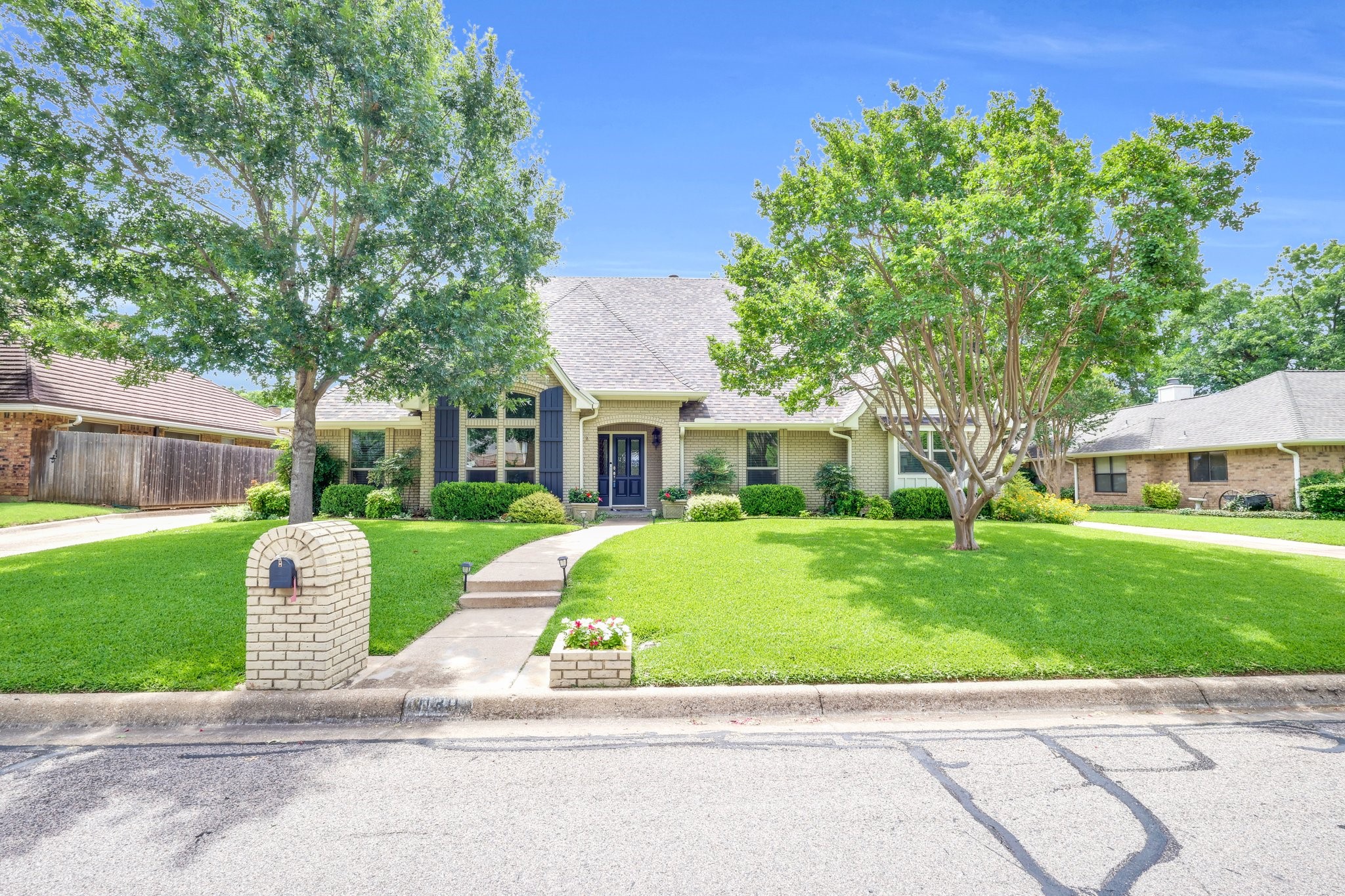 1130 Clubhouse Drive Mansfield TX 76063