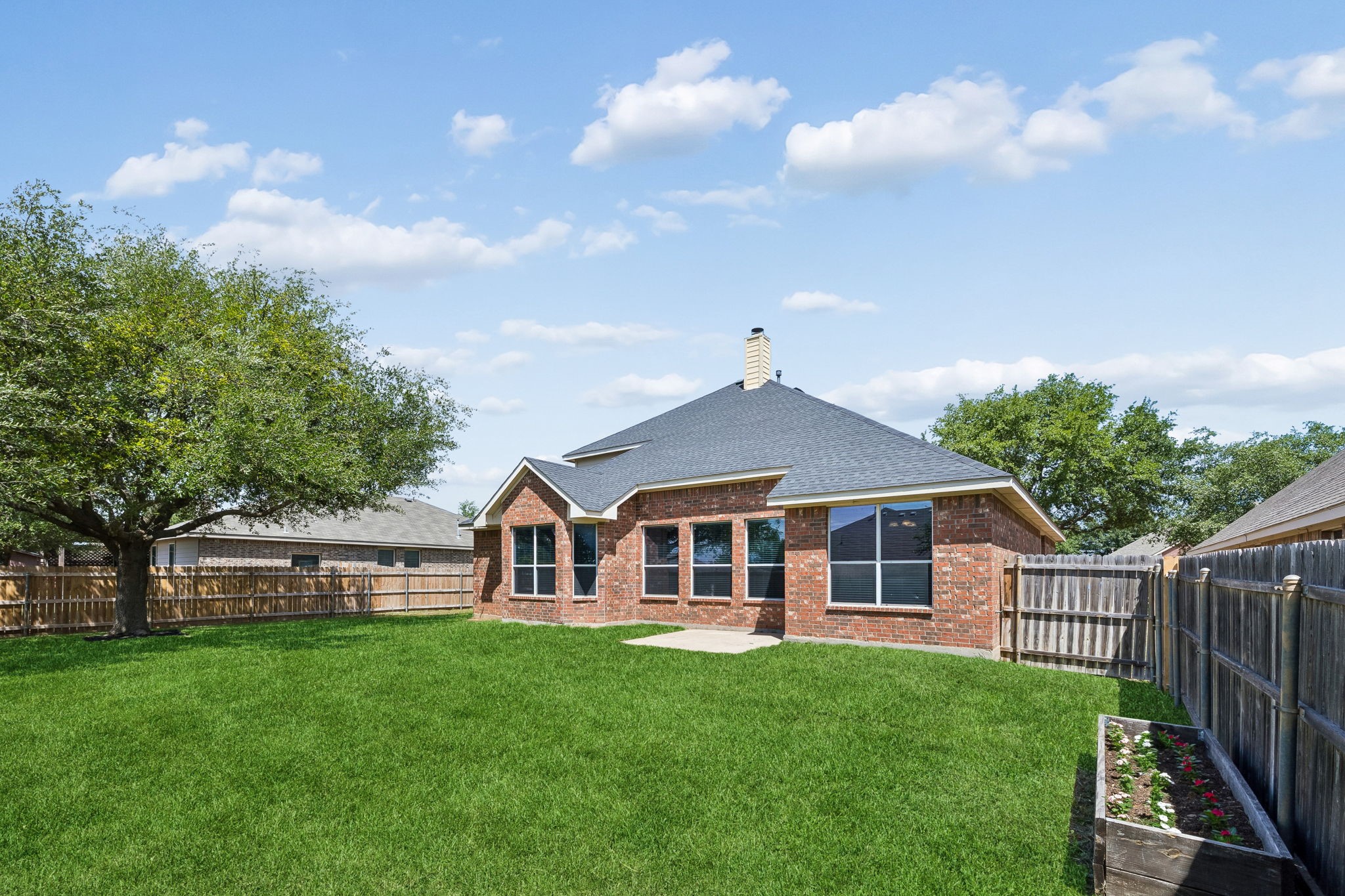 1420 Meadowlakes Drive Azle TX 76020