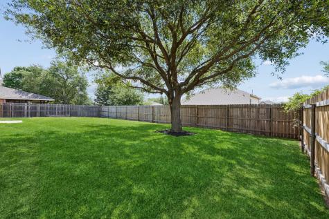 1420 Meadowlakes Drive Azle TX 76020
