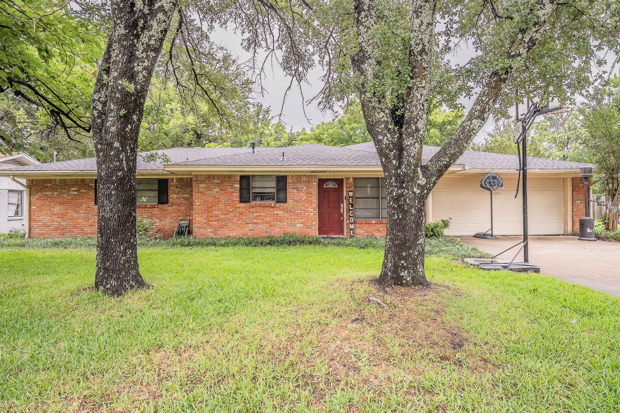 613 N Overlook Drive Kerens TX 75144