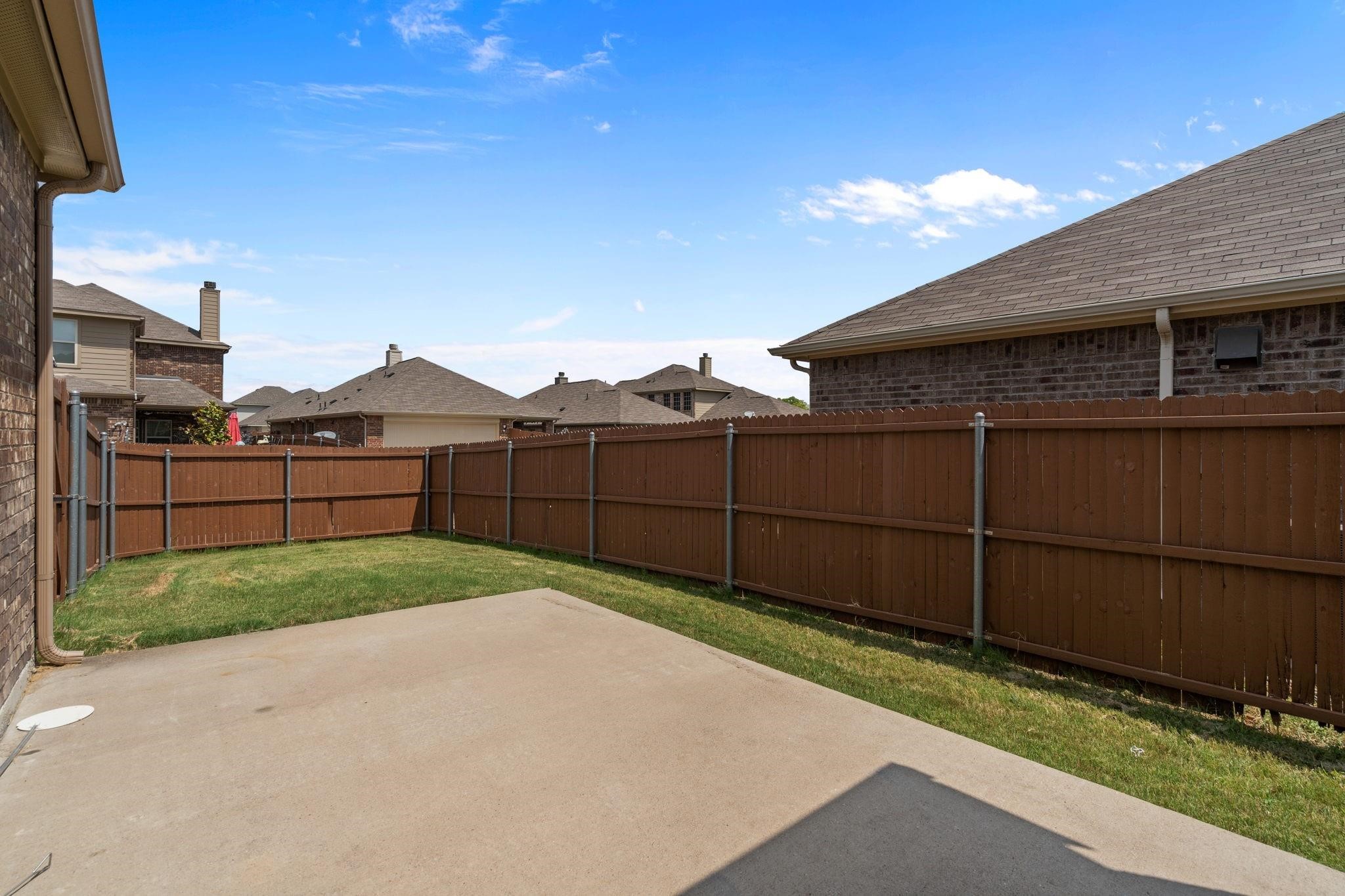 3006 Buckthorn Street Heartland TX 75126