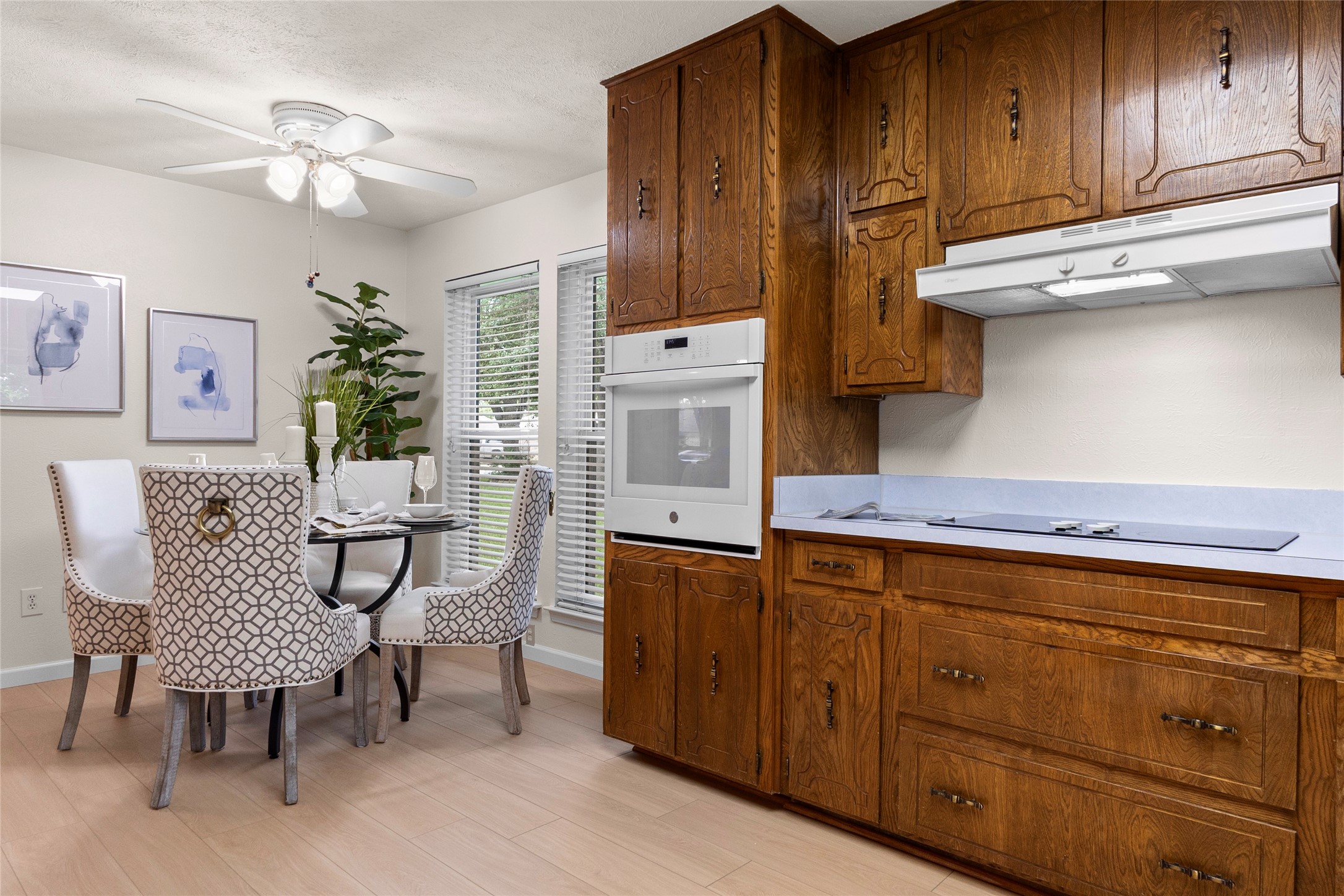 329 Stratford Drive Hurst TX 76054