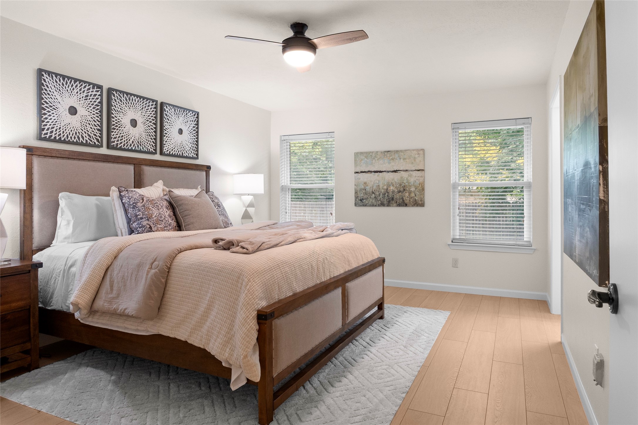 329 Stratford Drive Hurst TX 76054