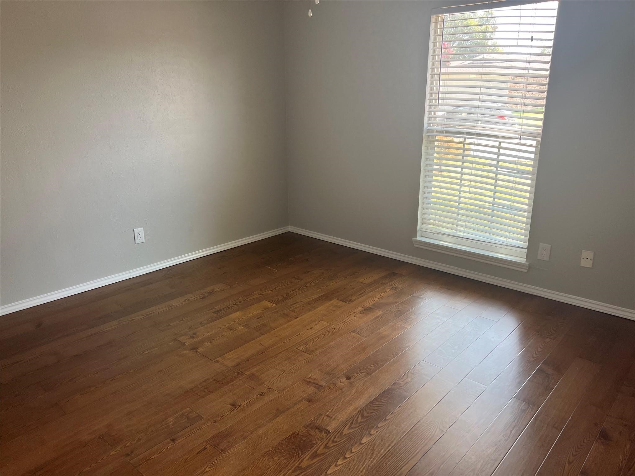 2317 Sharpshire Lane Arlington TX 76014