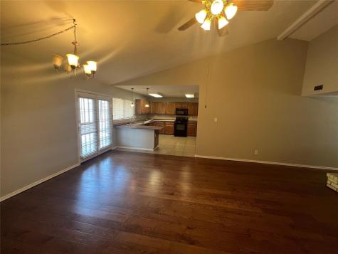 2317 Sharpshire Lane Arlington TX 76014