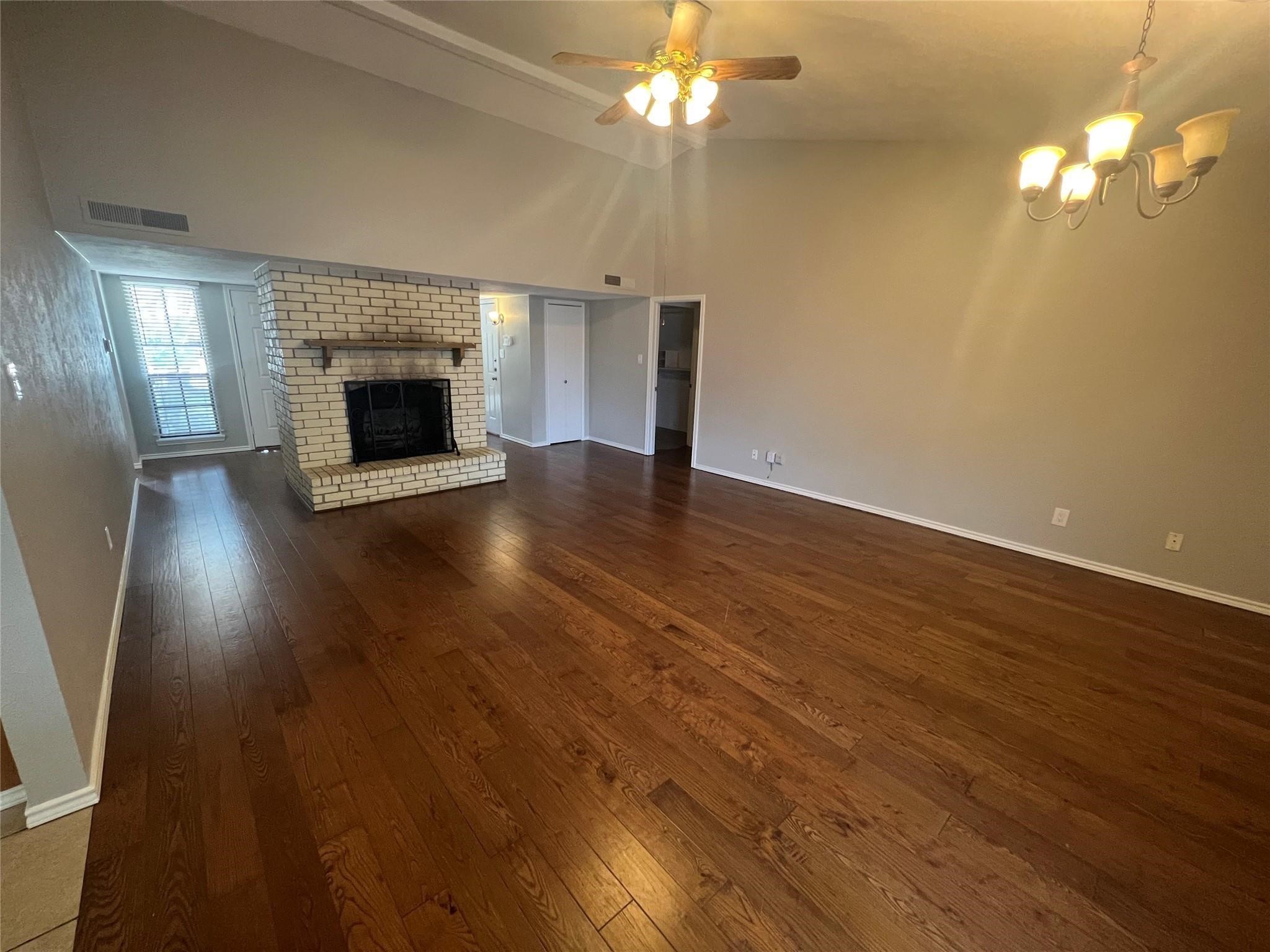 2317 Sharpshire Lane Arlington TX 76014