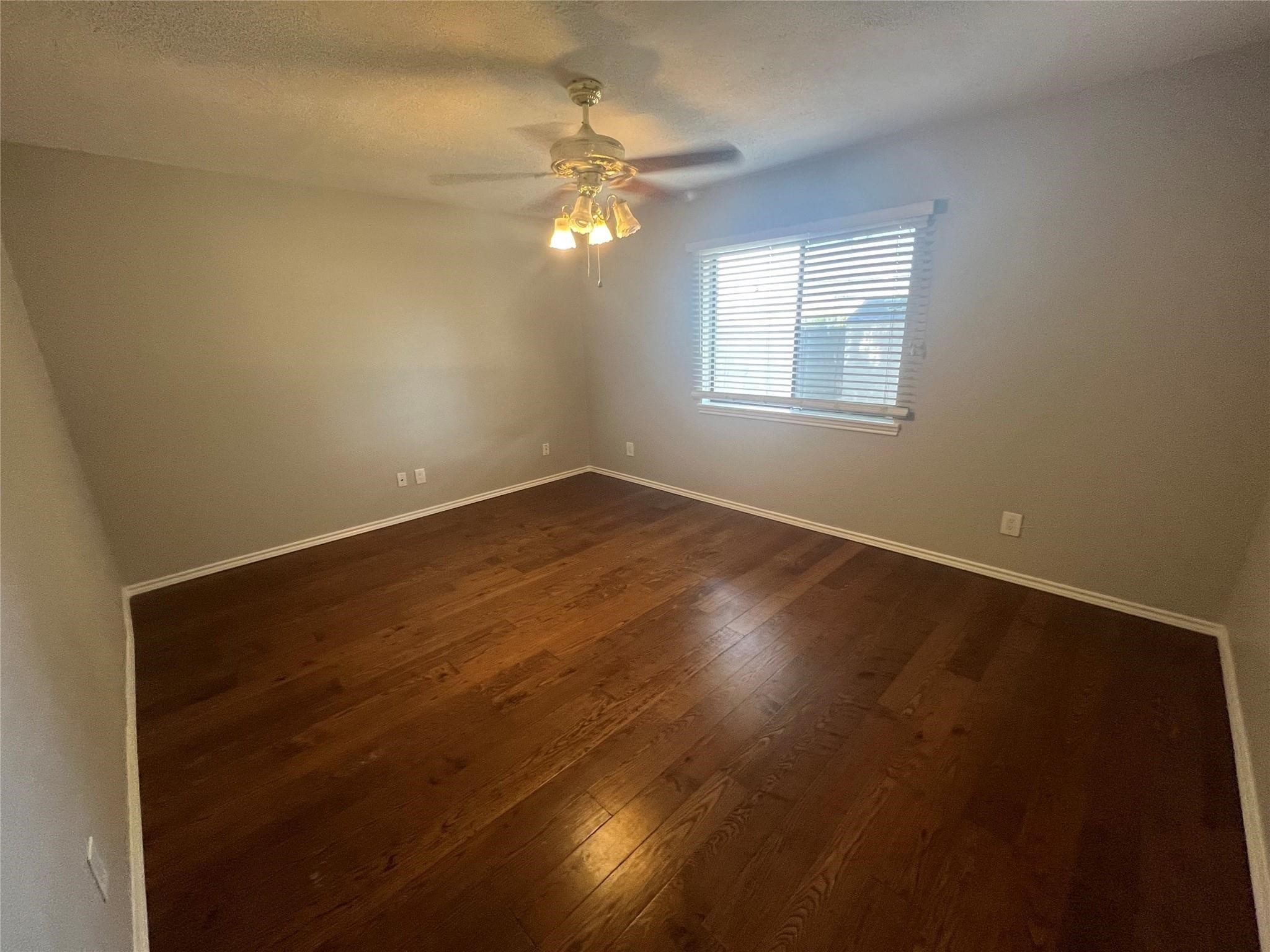 2317 Sharpshire Lane Arlington TX 76014