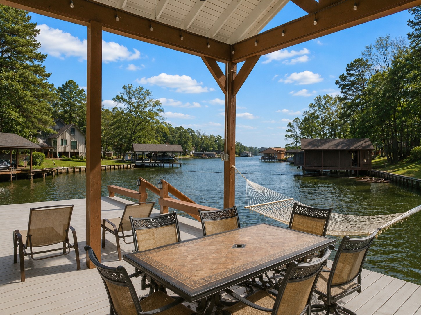 203 King Laurence Scroggins TX 75480