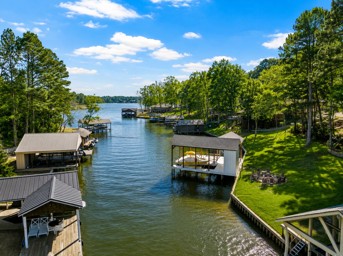 203 King Laurence Scroggins TX 75480