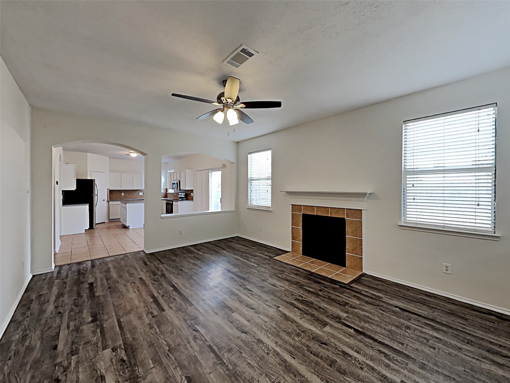 8212 Dynasty Fort Worth TX 76123