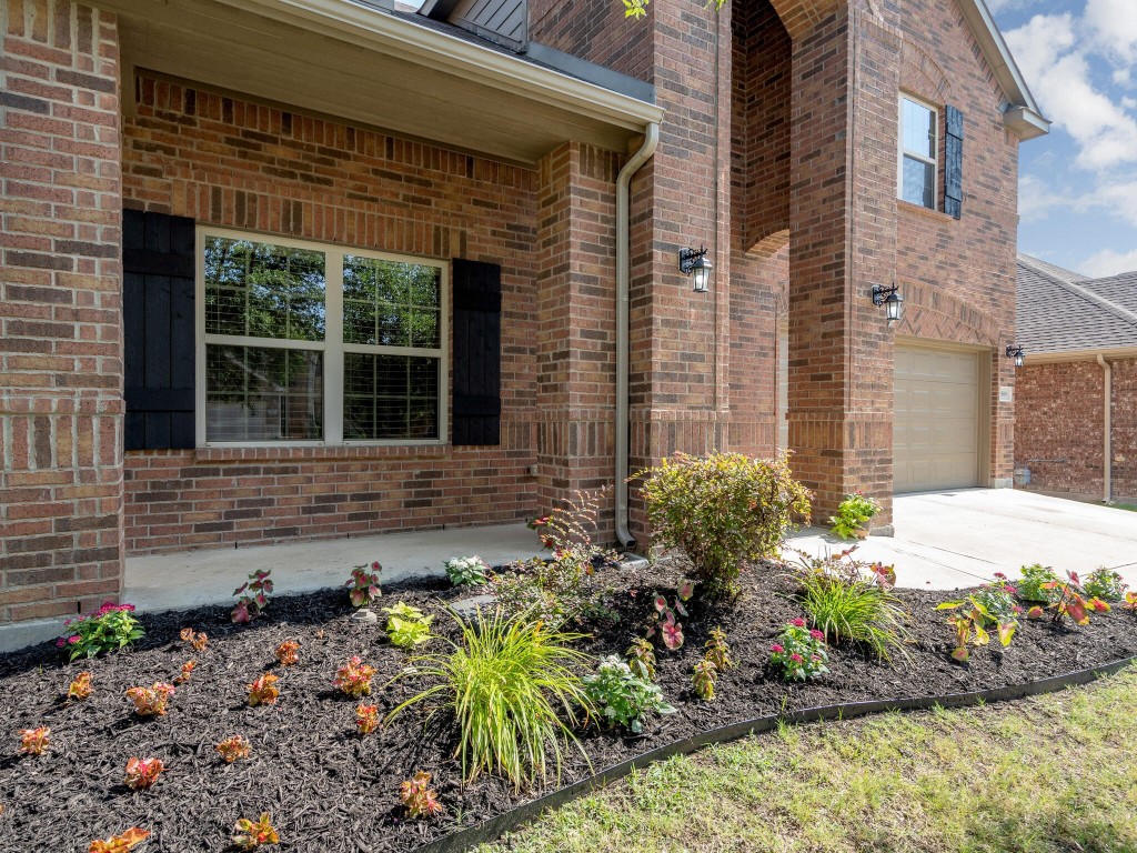 2509 Whispering Pines Drive Fort Worth TX 76177