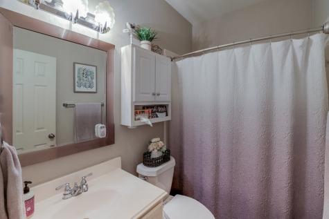 124 Stonecreek Drive Irving TX 75063