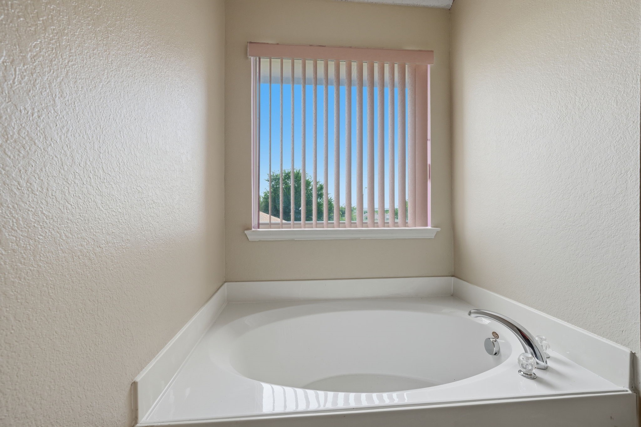1308 Arbordale Court Lancaster TX 75134