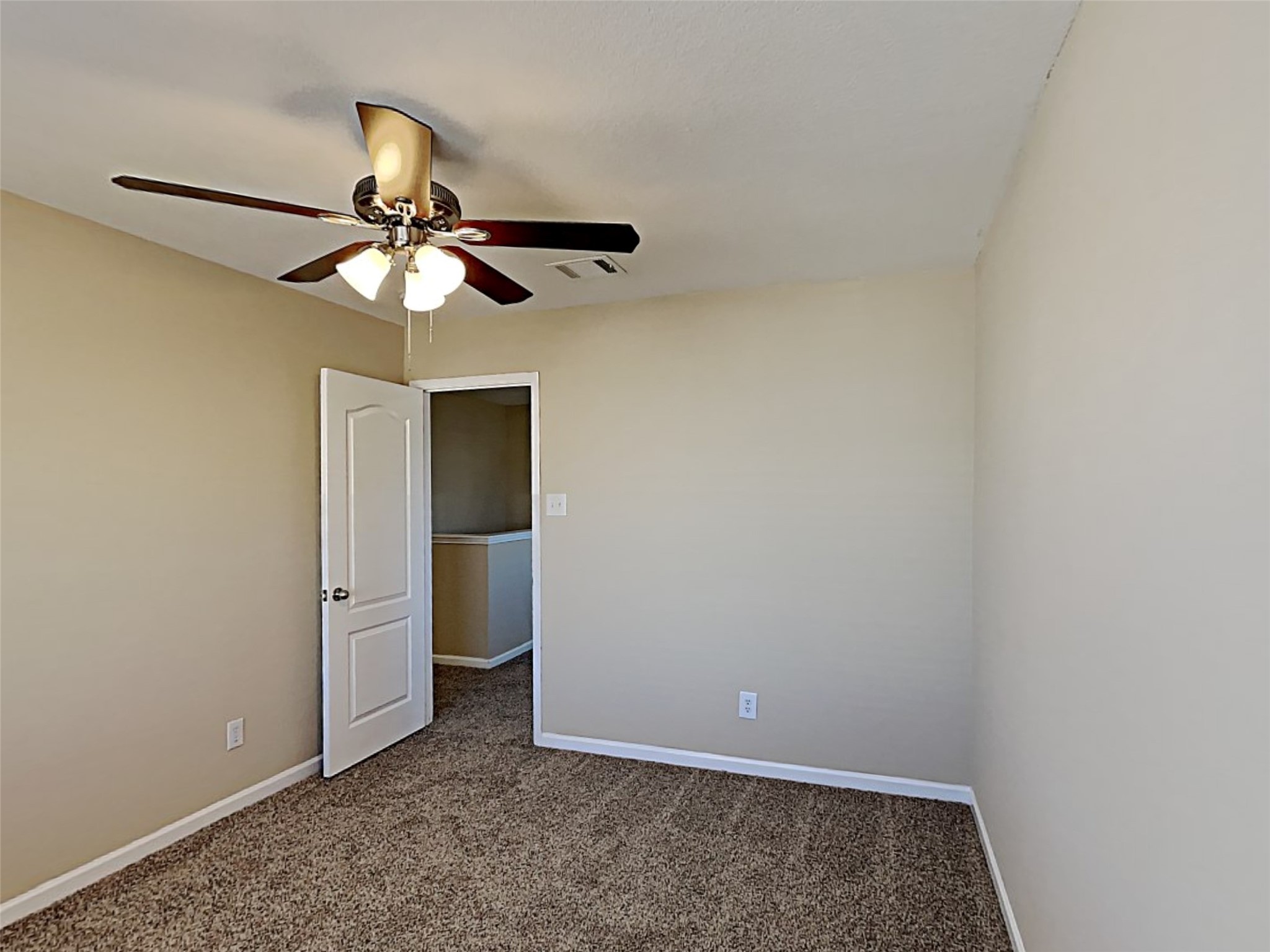 1852 Wickham Drive Burleson TX 76028