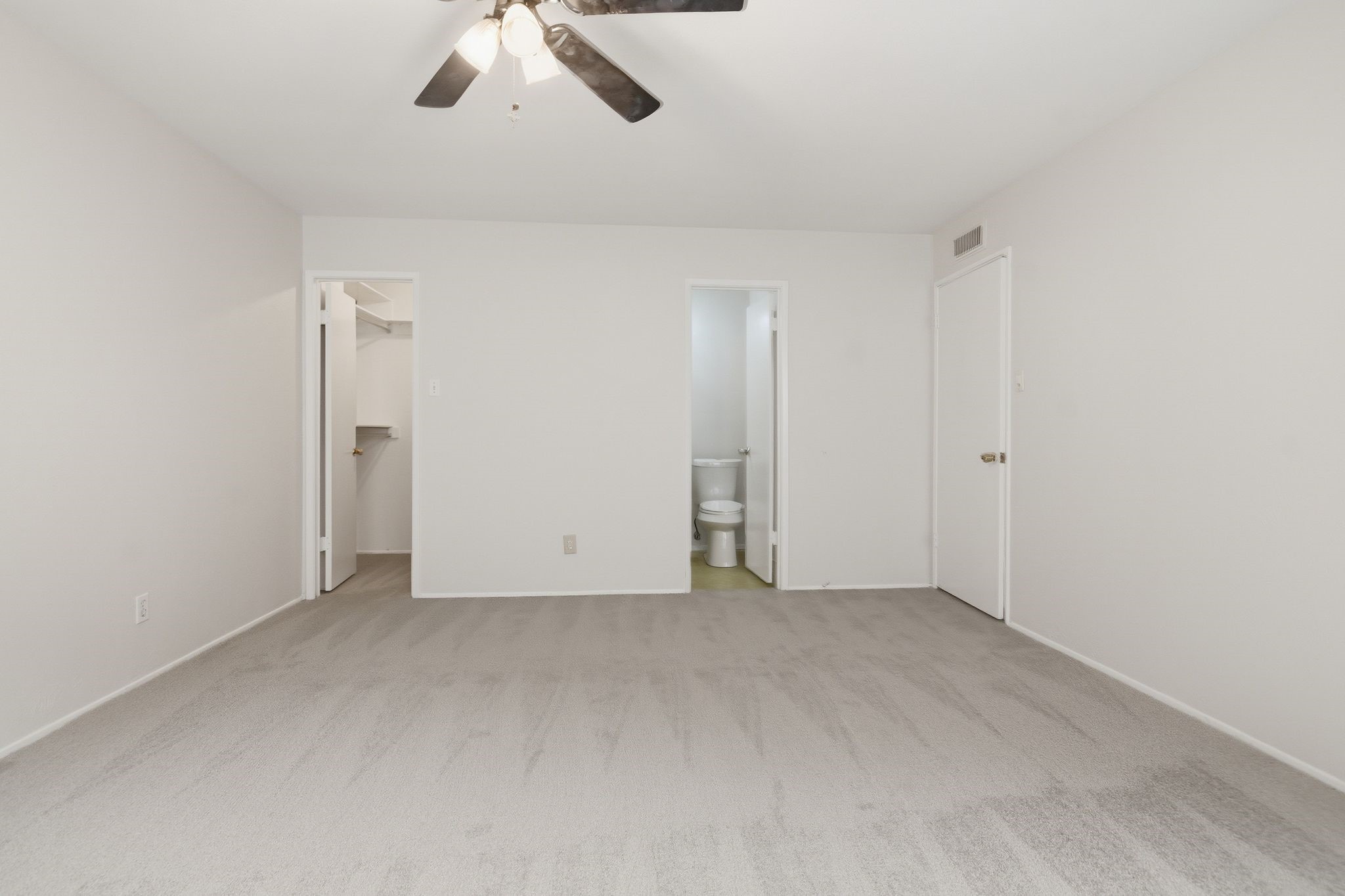1709 Country Manor Road Fort Worth TX 76134