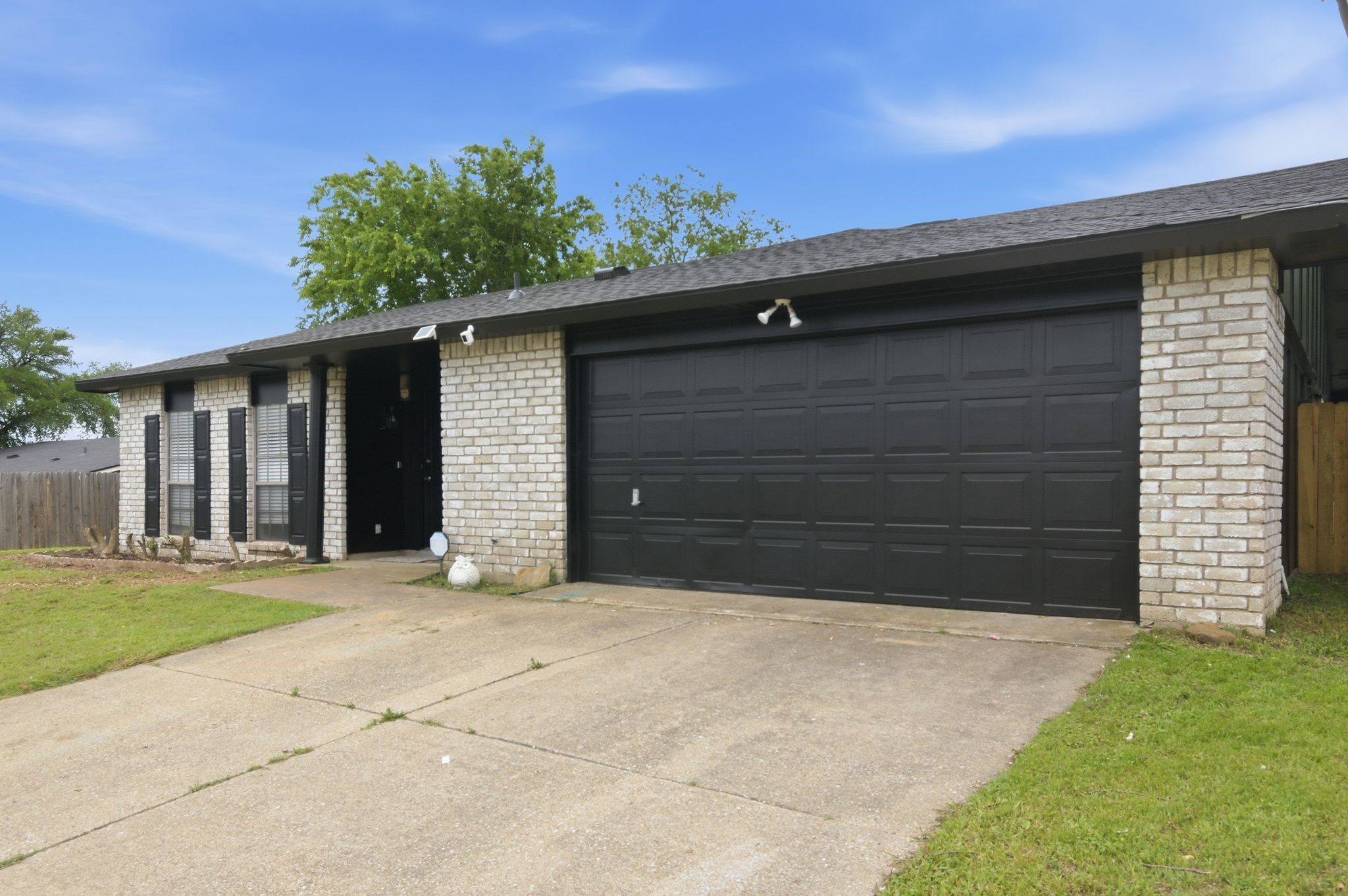 1709 Country Manor Road Fort Worth TX 76134