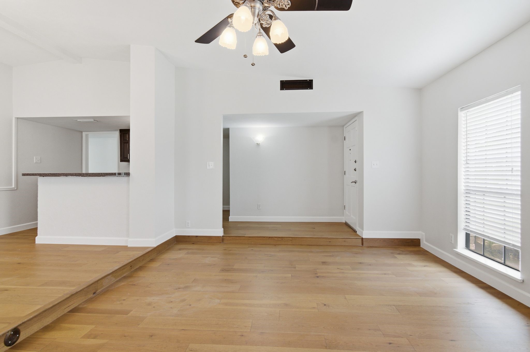 1709 Country Manor Road Fort Worth TX 76134