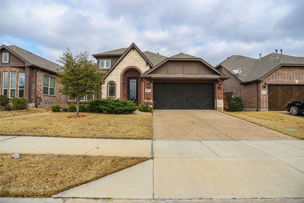 1617 Bull Street Aubrey TX 76227