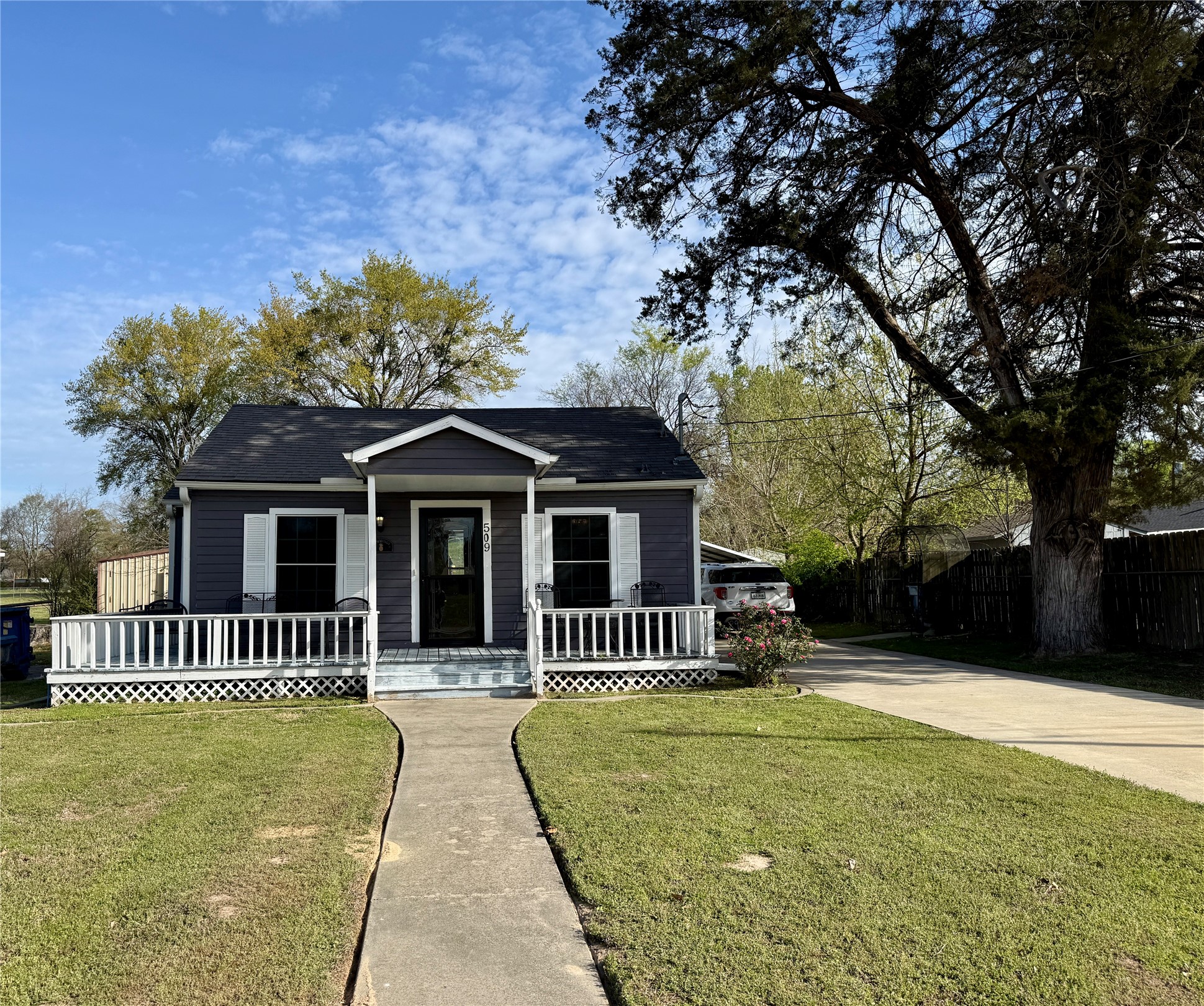 509 Sherman Street Winnsboro TX 75494