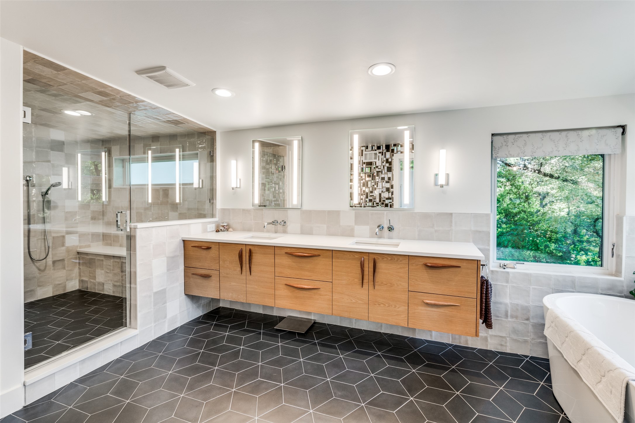 416 Crestwood Drive Fort Worth TX 76107
