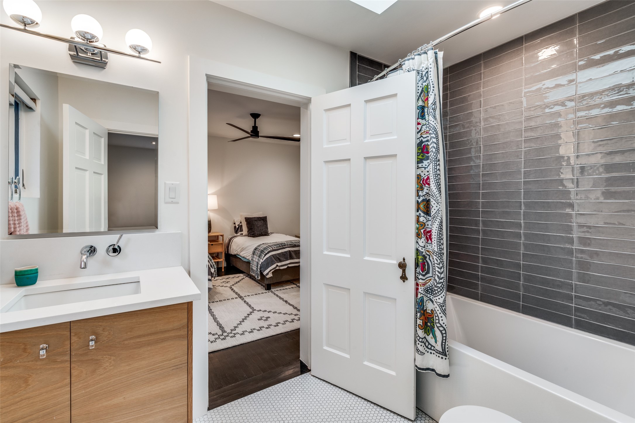 416 Crestwood Drive Fort Worth TX 76107
