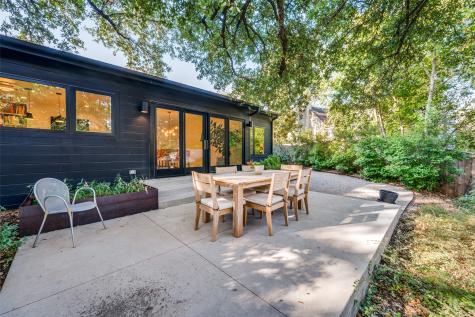 416 Crestwood Drive Fort Worth TX 76107