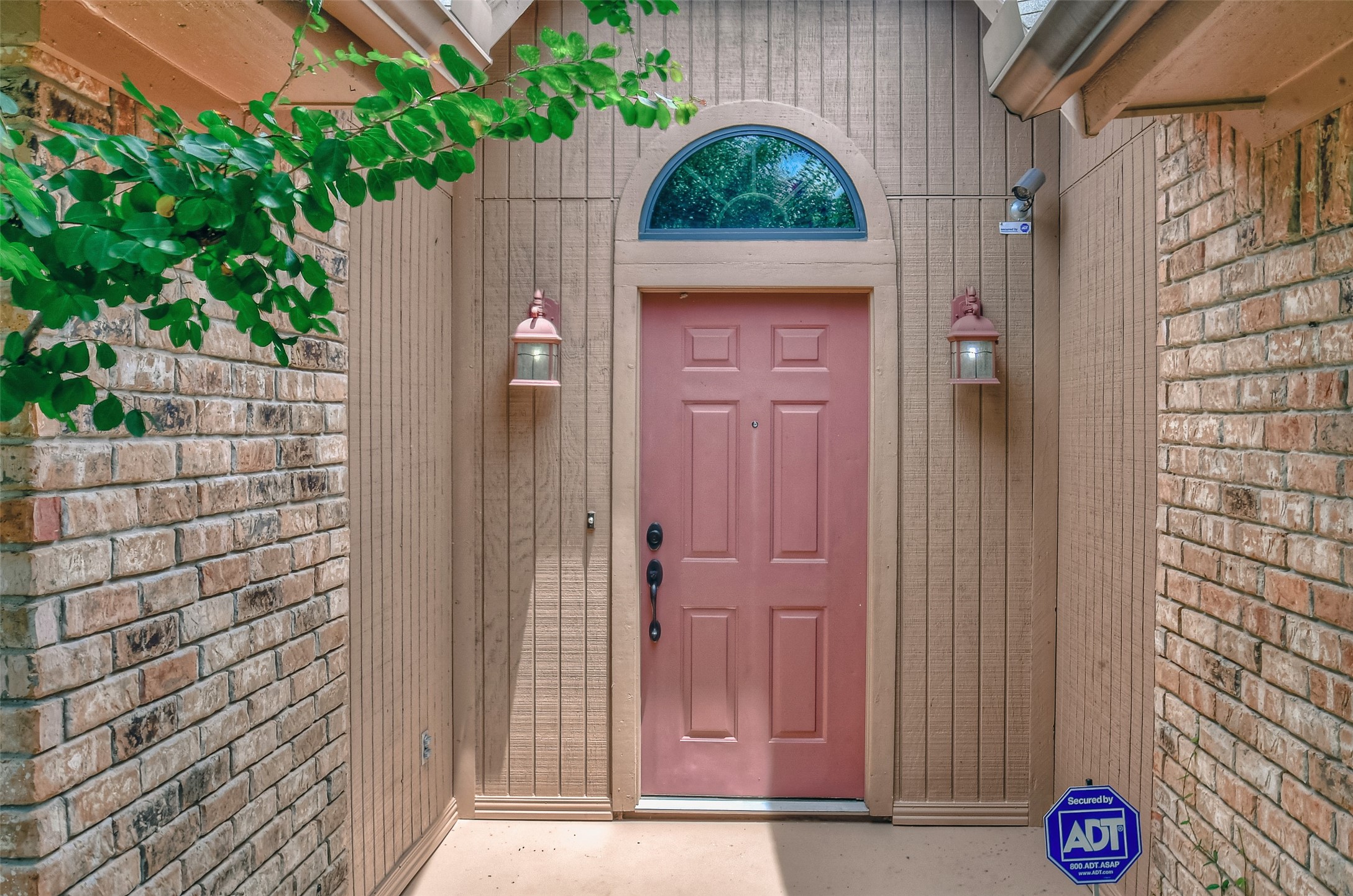 1321 Nueces Court Benbrook TX 76126