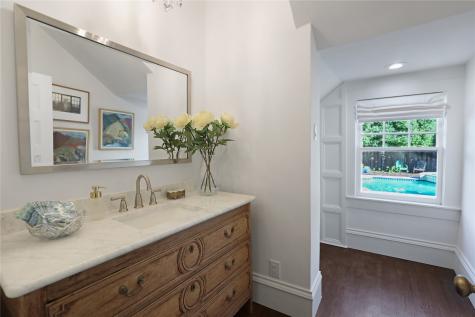 1204 Tucker Street Mckinney TX 75069