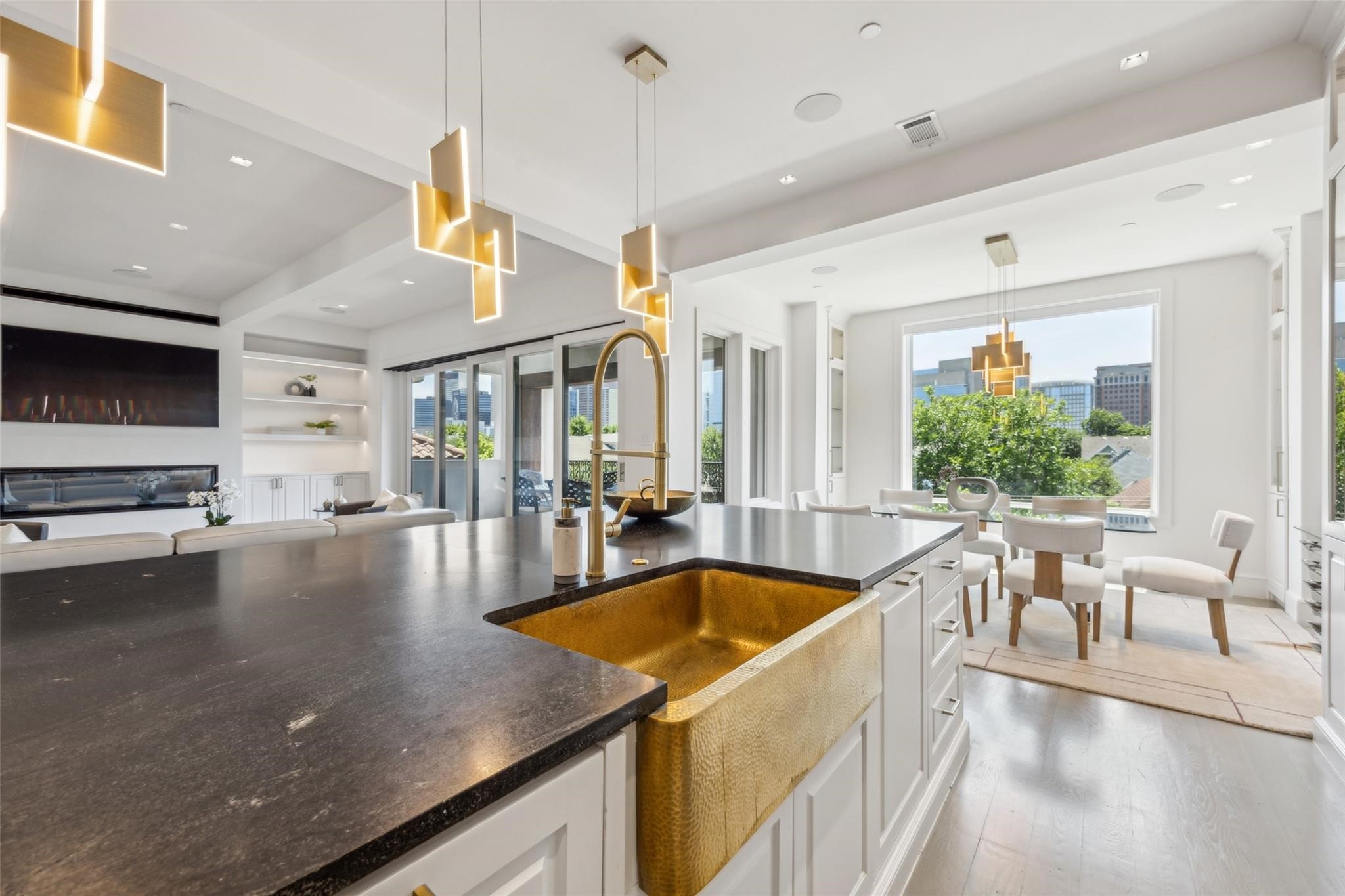 2210 Boll Street Dallas TX 75204