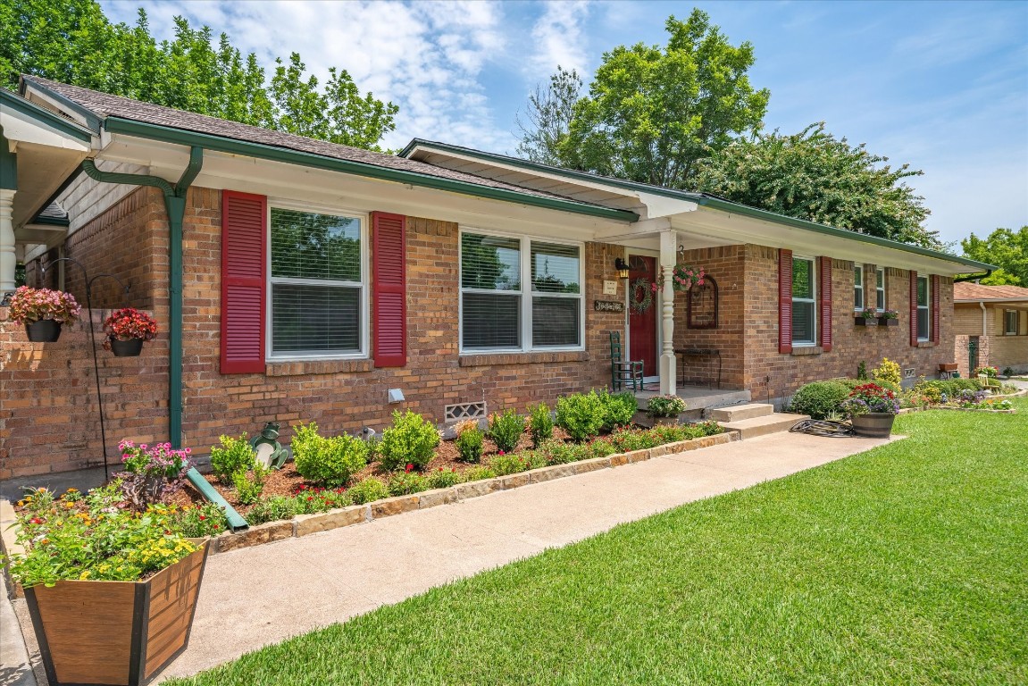 2512 Rolling Hills Drive Greenville TX 75402