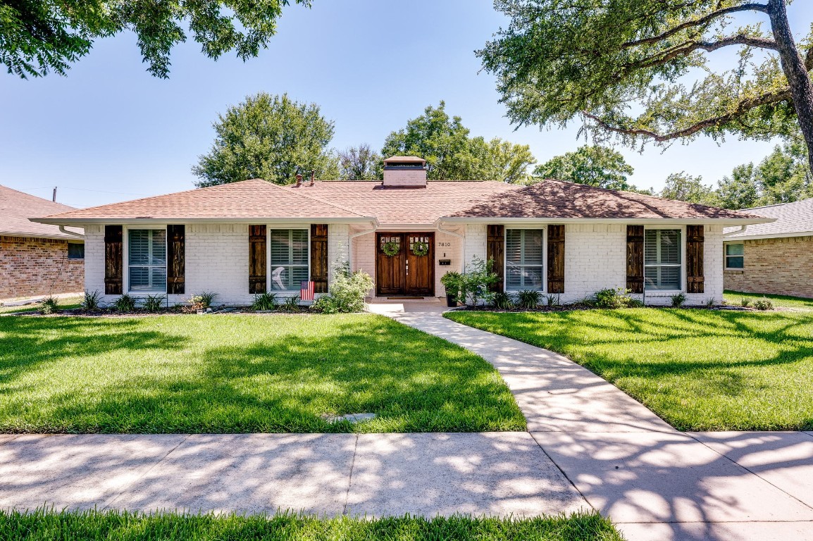 7810 La Sobrina Drive Dallas TX 75248
