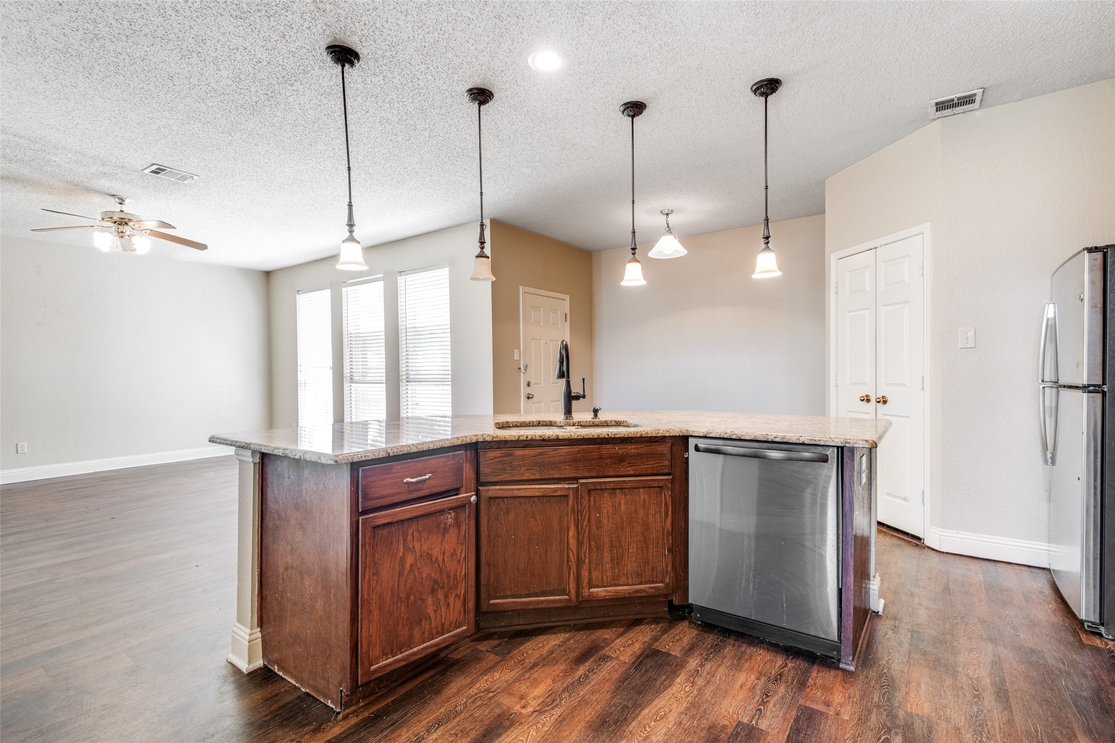 2416 Redfield Drive Mesquite TX 75181