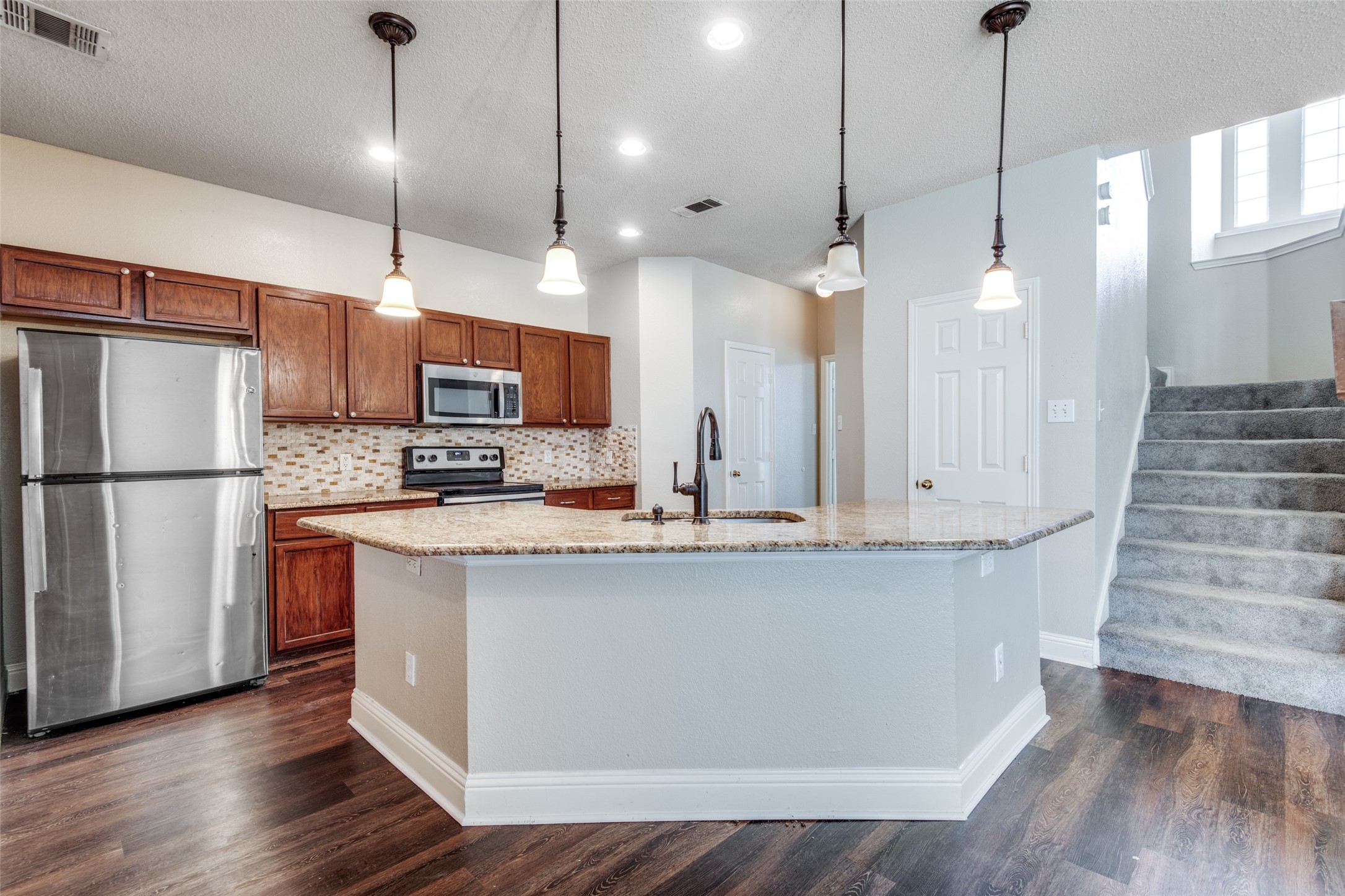 2416 Redfield Drive Mesquite TX 75181