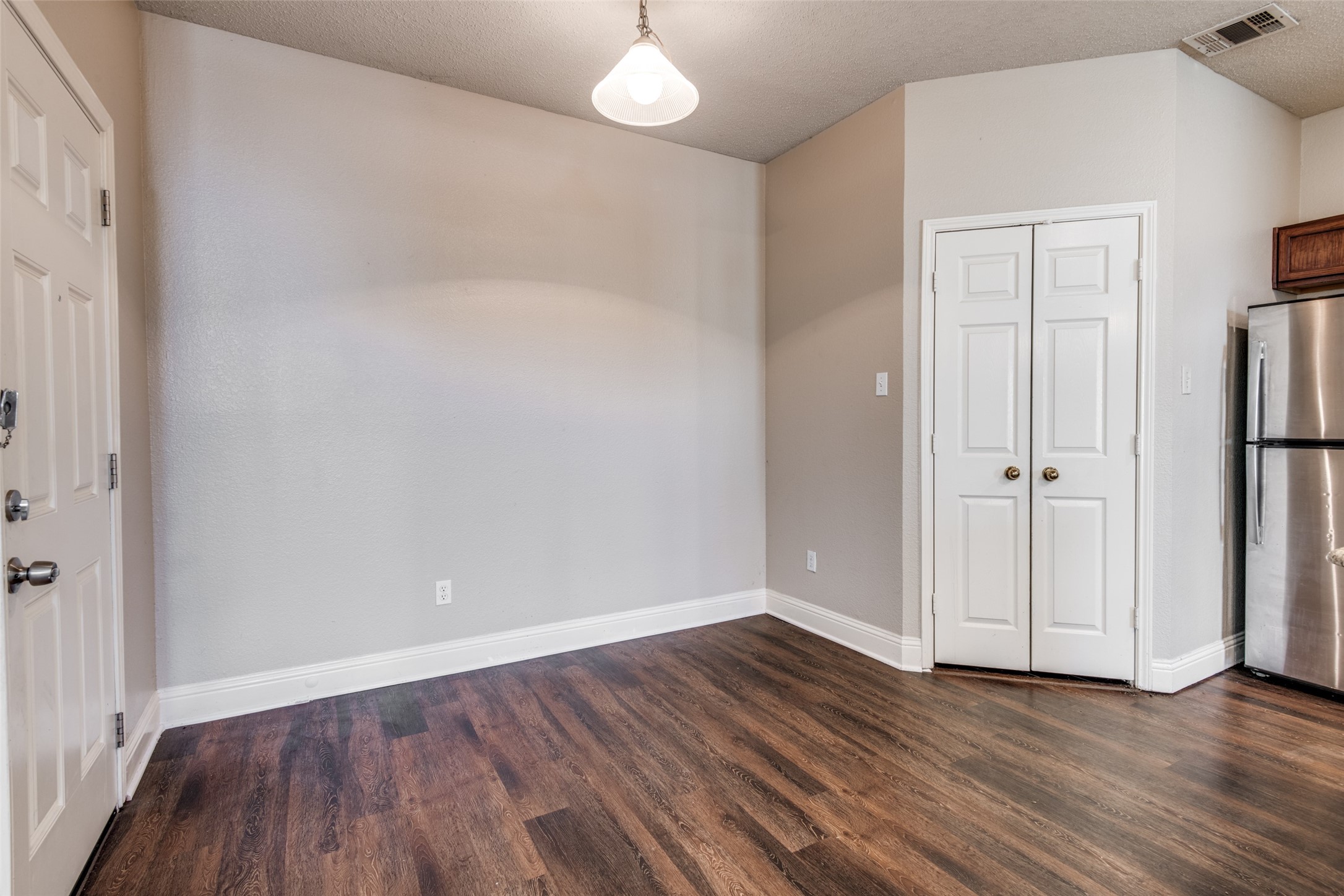 2416 Redfield Drive Mesquite TX 75181