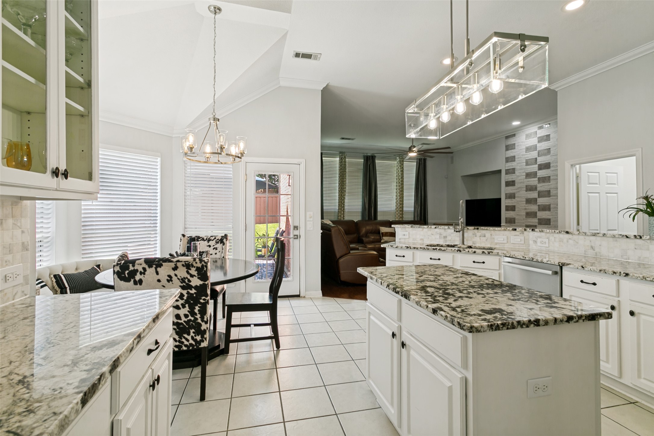 2768 Club Ridge Drive Lewisville TX 75067