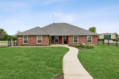 1901 Saw Tooth Court Haslet TX 76052