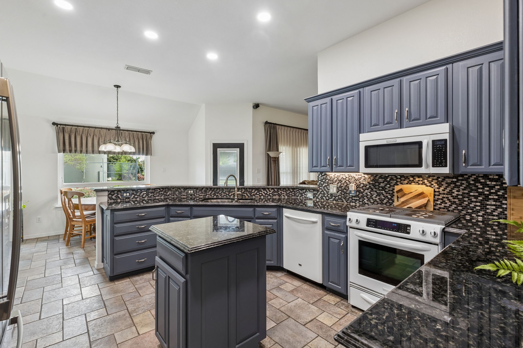 1901 Saw Tooth Court Haslet TX 76052