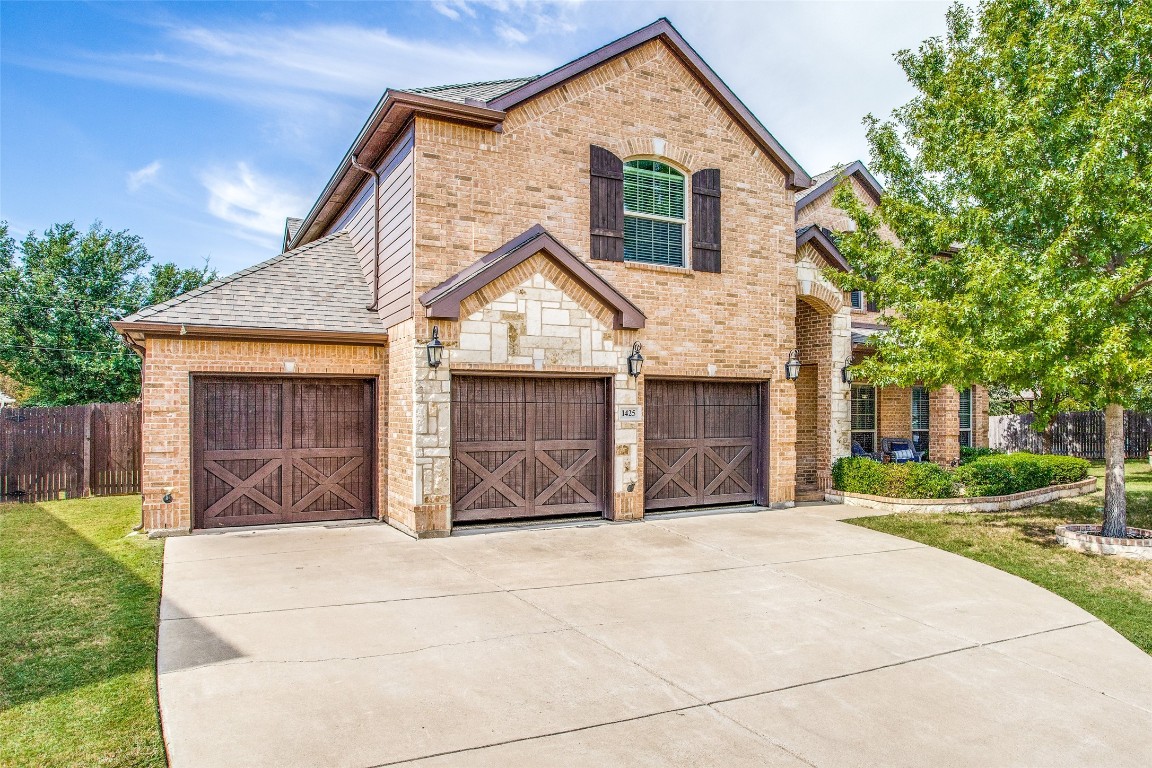 1425 Genesis Drive Mansfield TX 76063