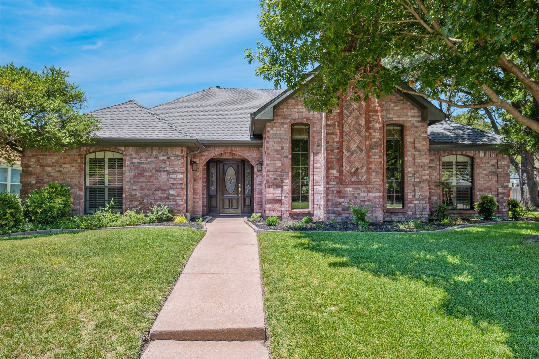 2601 Big Oaks Drive Garland TX 75044