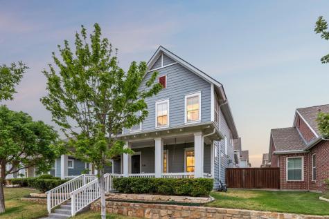 1017 Gardenia Street Carrollton TX 75007