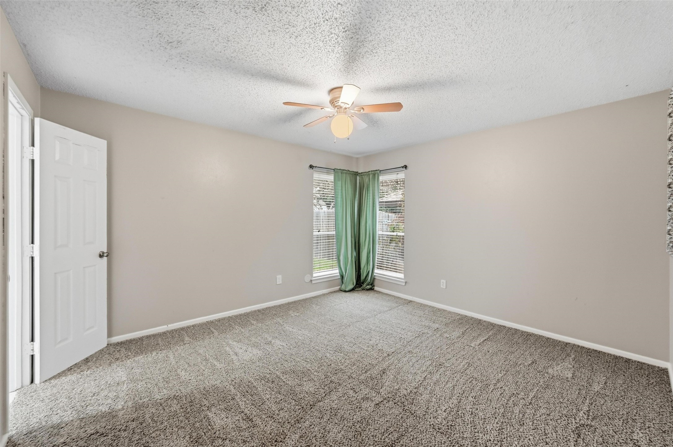 1709 Princeton Drive Arlington TX 76015