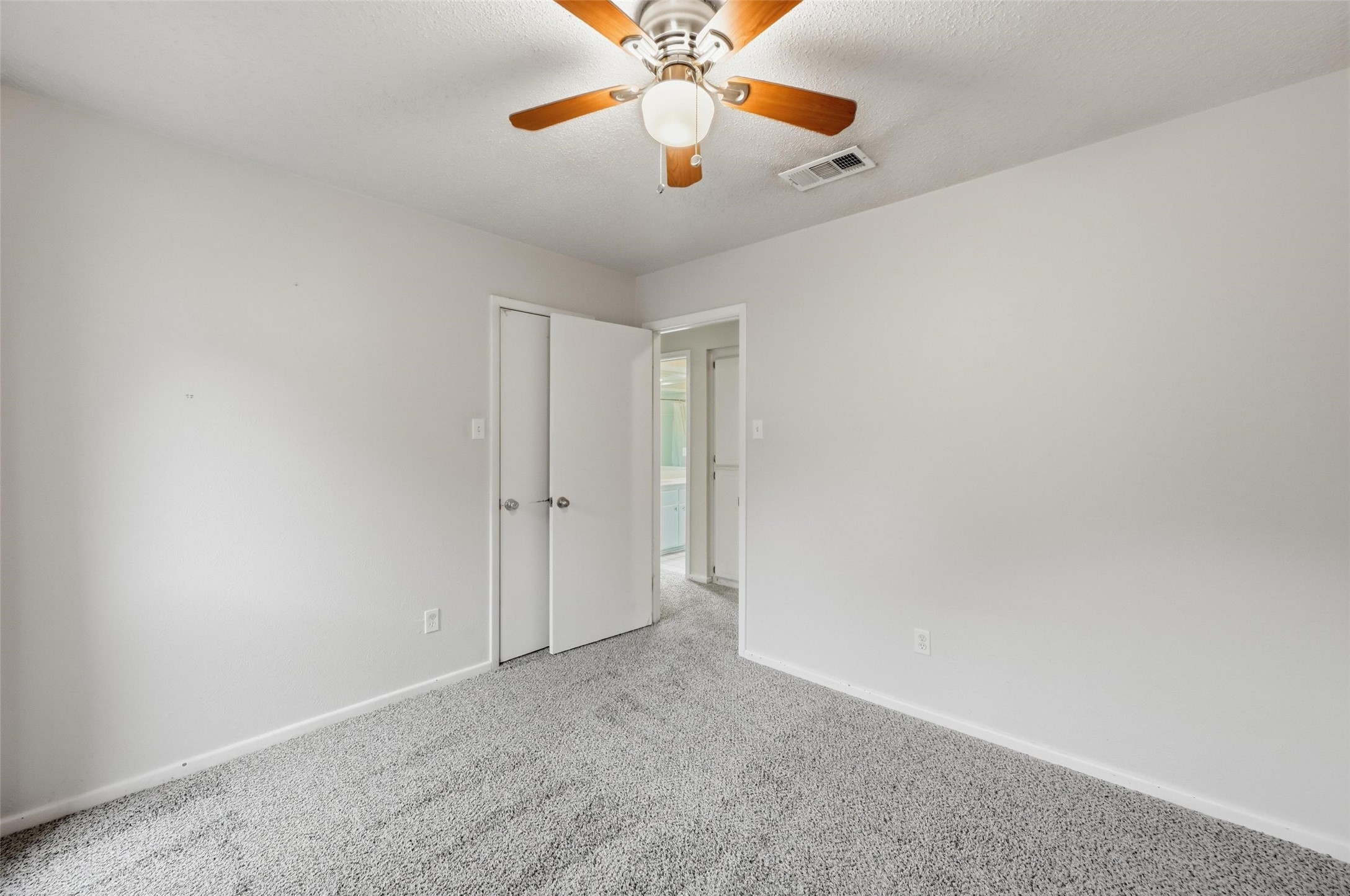 1709 Princeton Drive Arlington TX 76015