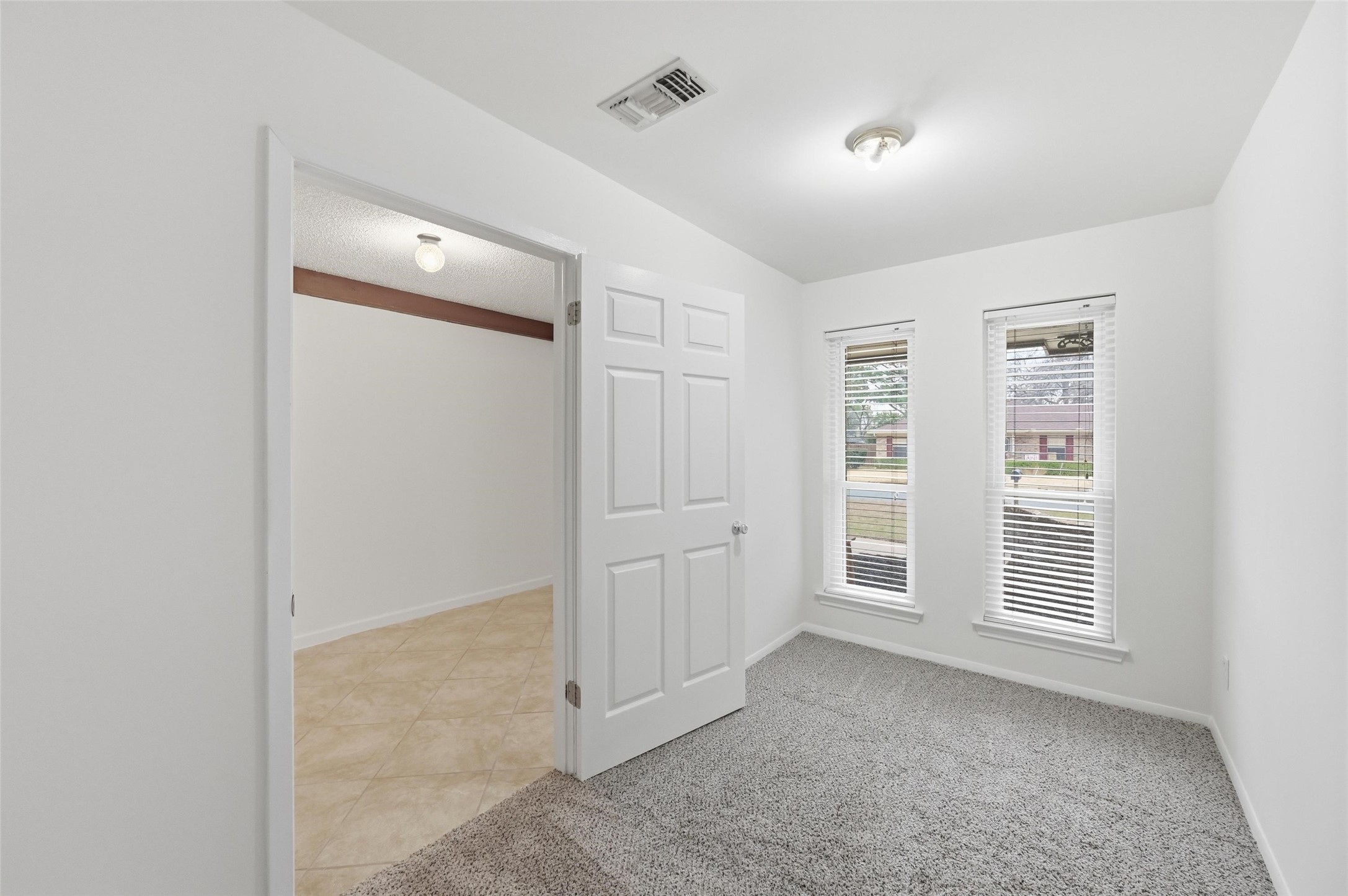 1709 Princeton Drive Arlington TX 76015