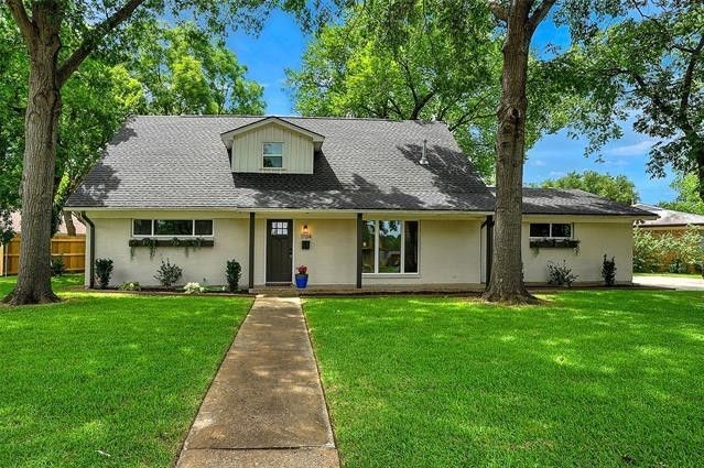 1704 W Mcgee Street Sherman TX 75092