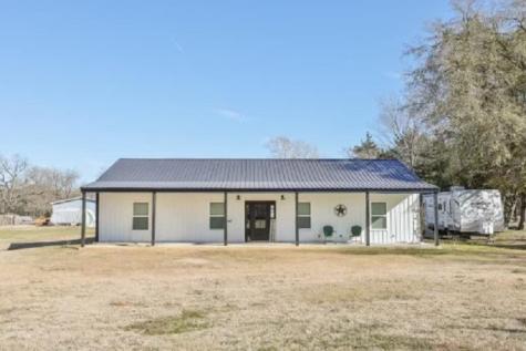 1027 County Road 2950 Alba TX 75410